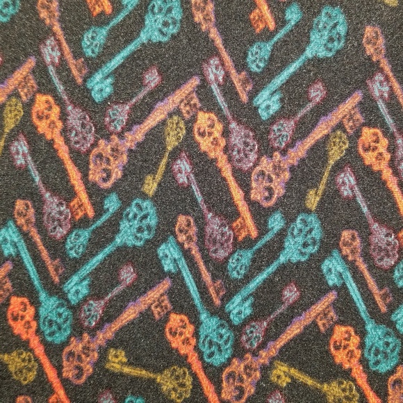 Lularoe UNICORN💥 skeleton keys - Picture 2 of 3